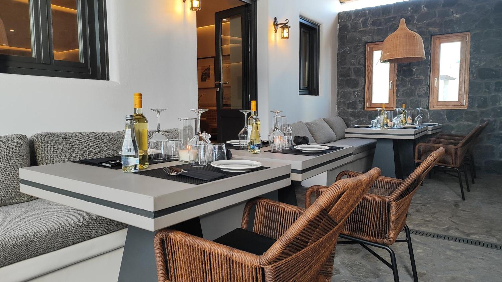 Nero Suites By Nomee Hospitality Group Imerovigli  Eksteriør billede