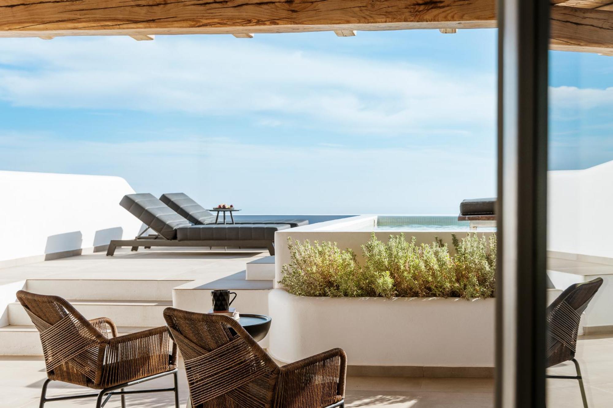 Nero Suites By Nomee Hospitality Group Imerovigli  Eksteriør billede